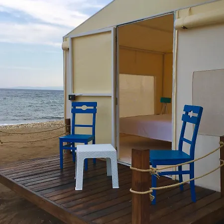Mavizeytin Beach Club *